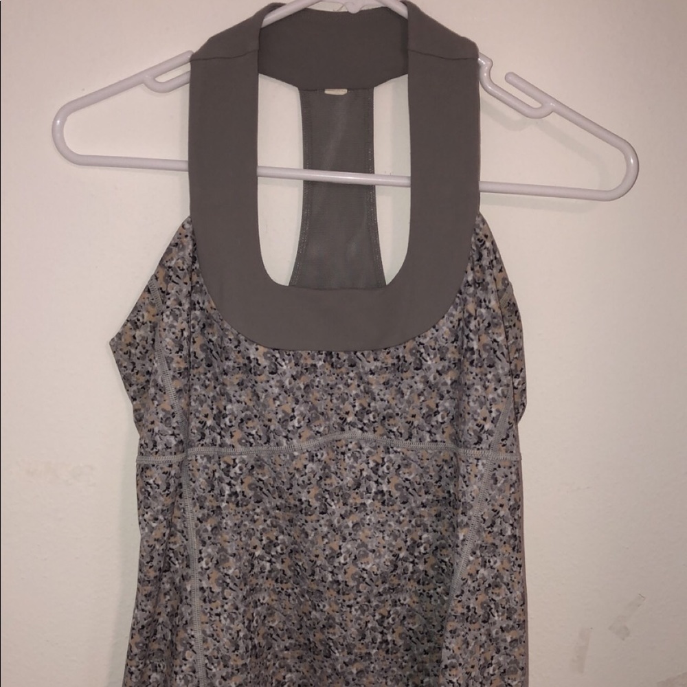 Lululemon tank top